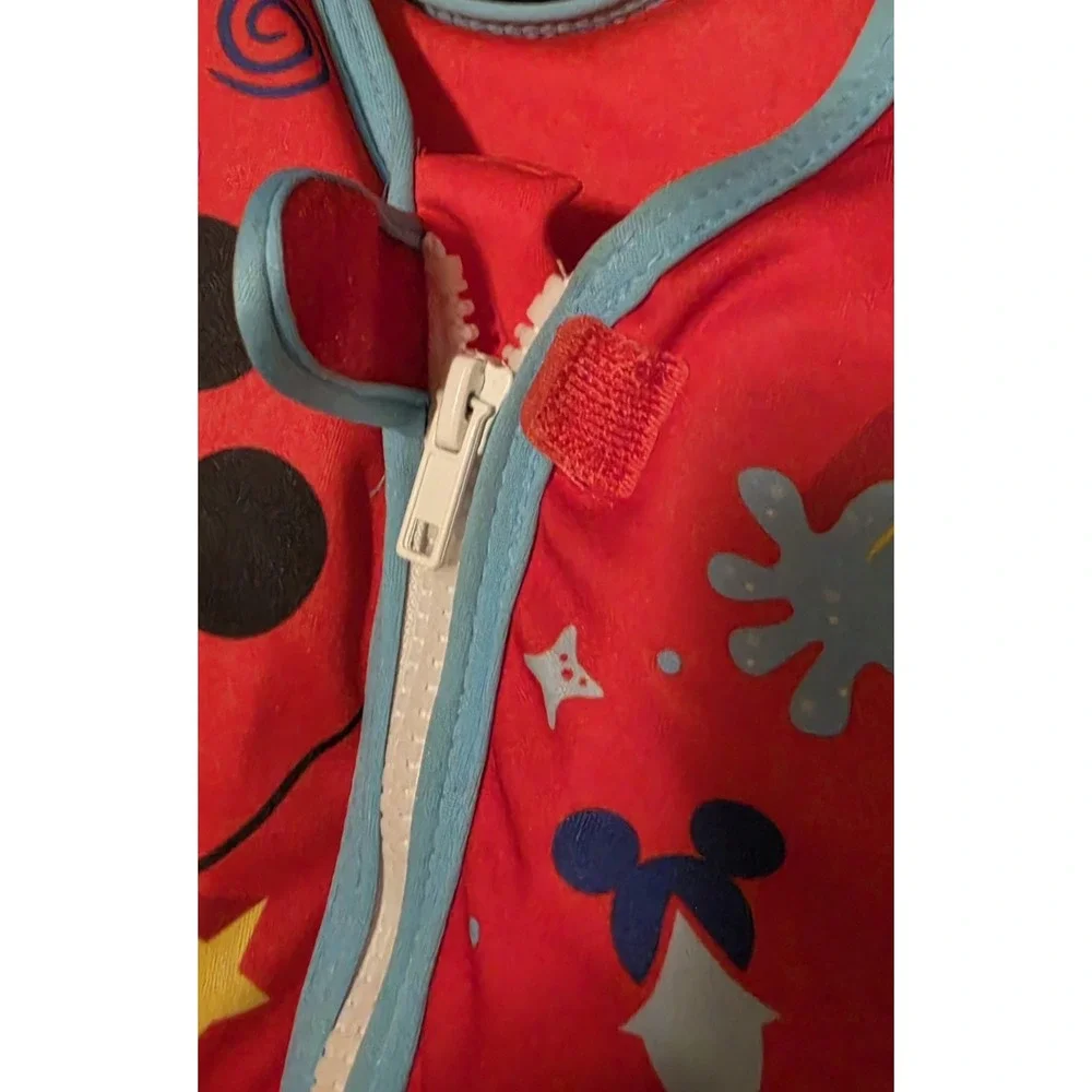 Disney Swim Vest Mickey Mouse& Pluto Kids  Flotation Aid  Beatway S/M Red 0052